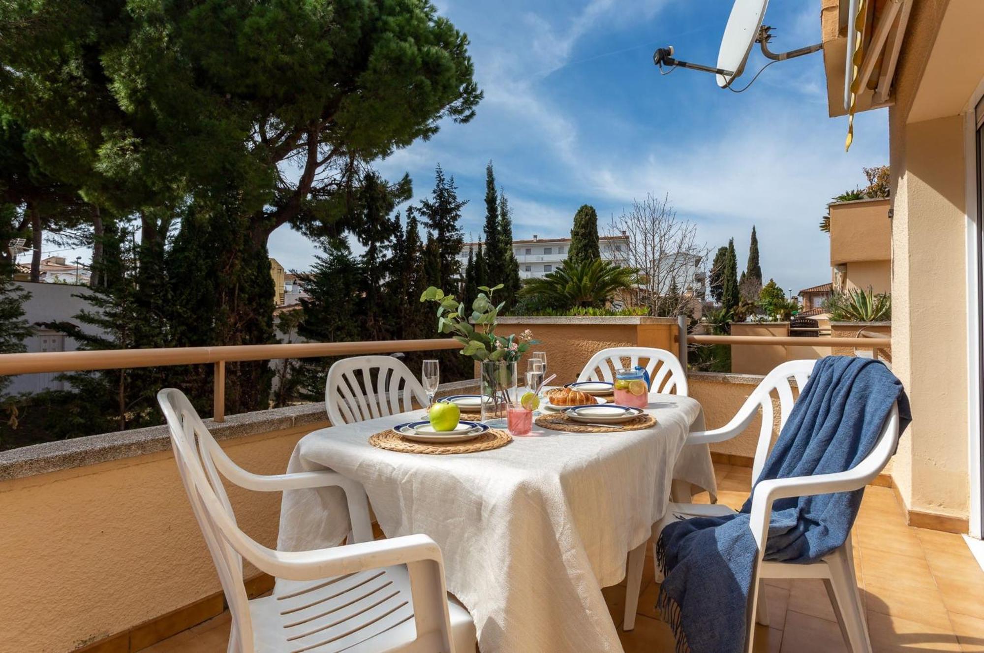El Mar Apartment L' Escala Екстериор снимка